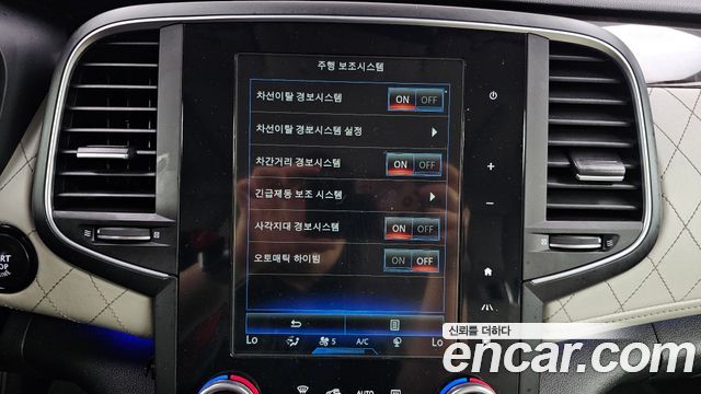 2016 Renault-KoreaSamsung SM6 1.6 TCe RE, photograph 11