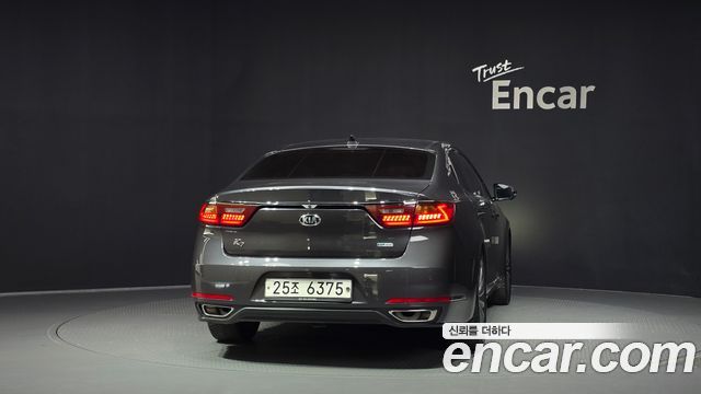 2017 Kia K7 Noblesse, photograph 6