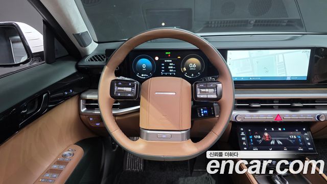 Hyundai Grandeur 2,5 Gasoline 2WD — photo 1 of 20
