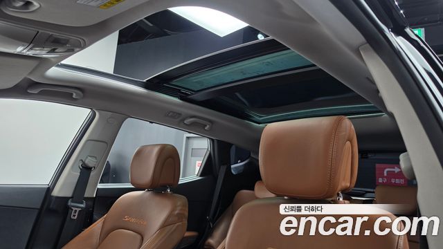 Hyundai Santafe Diesel 2.0 2WD — photo 1 of 35