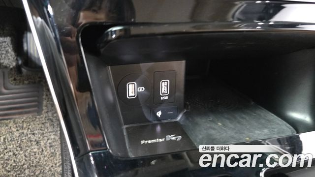 Kia K7 2.5 GDI Noblesse — photo 1 of 33