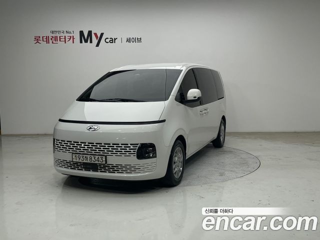 Hyundai Staria Tourer 9-Seater — photo 1 of 20