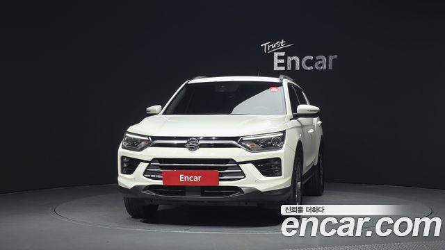 KG_Mobility_Ssangyong KORANDO Gasoline 1.5 2WD C5 — photo 1 of 32