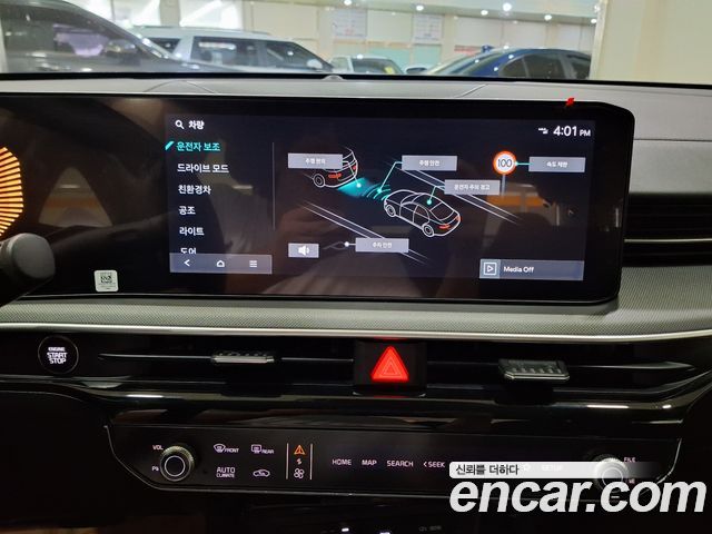 Kia K5 Prestige — photo 1 of 18