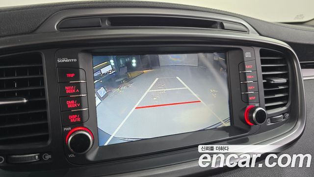 Kia Sorento Diesel 2.0 2WD — photo 1 of 33