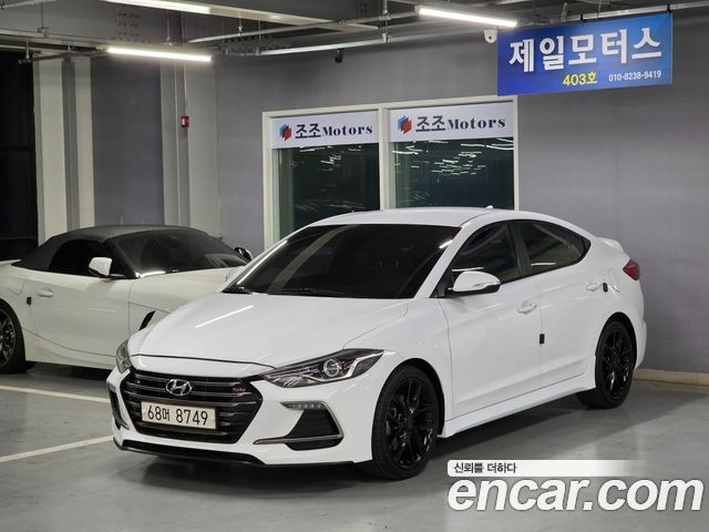 Hyundai AVANTE 1.6 Turbo Sport — photo 1 of 20
