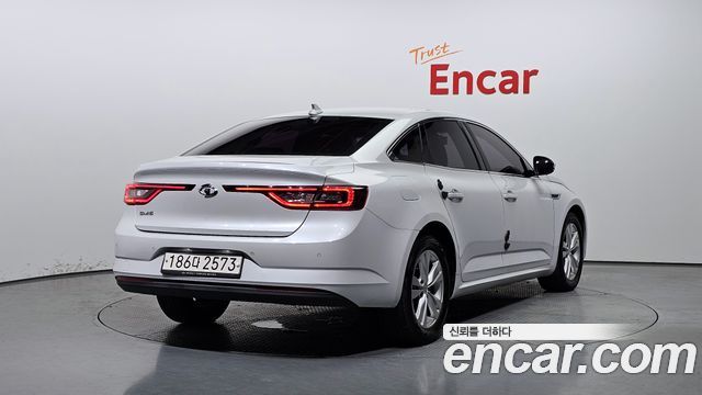 Renault-KoreaSamsung SM6 2.0 Prime SE — photo 1 of 20