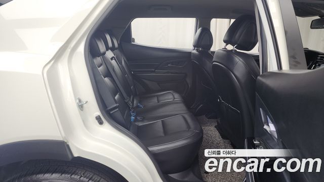 KG_Mobility_Ssangyong KORANDO Gasoline 1.5 2WD C5 — photo 1 of 20