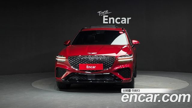 Genesis GV70 2.5T Gasoline AWD — photo 1 of 20