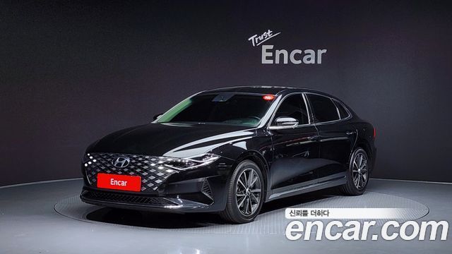 Hyundai Grandeur 2.5 — photo 1 of 20