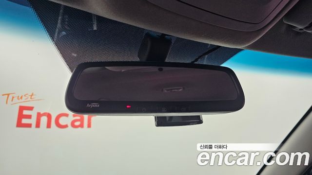 KG_Mobility_Ssangyong TIBOLI TX 2WD — photo 1 of 20