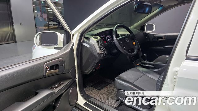 KG_Mobility_Ssangyong KORANDO CX7 4WD — photo 1 of 20