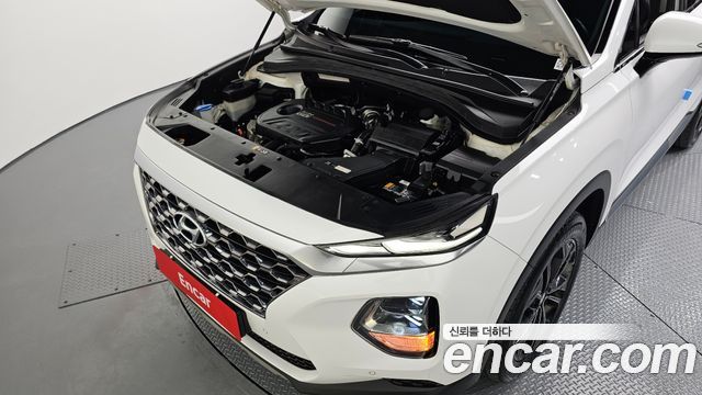 Hyundai Santafe Gasoline 2.0T 2WD — photo 1 of 20