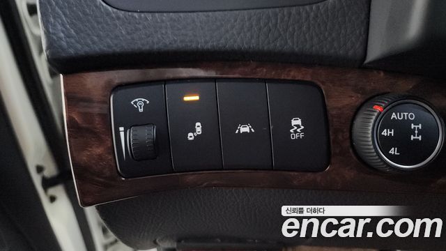 Kia Mohave Diesel 3.0 4WD — photo 1 of 20