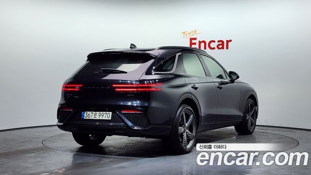 Genesis GV70 2.2 Diesel AWD — photo 1 of 20