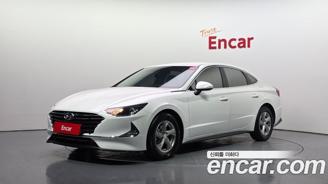 Hyundai Sonata 2.0 LPG(rental car) — photo 1 of 20