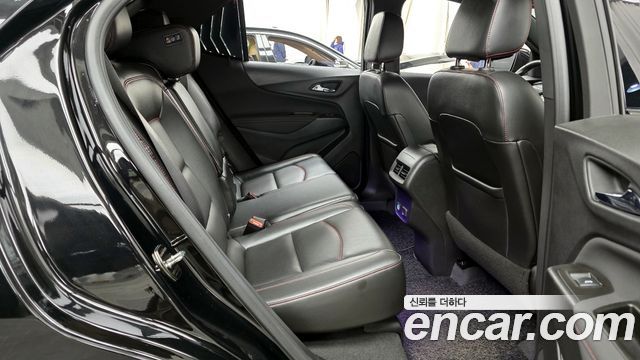 2022 ChevroletGMDaewoo Equinox 2WD RS, photograph 6