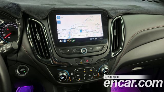 2022 ChevroletGMDaewoo Equinox 2WD RS, photograph 5