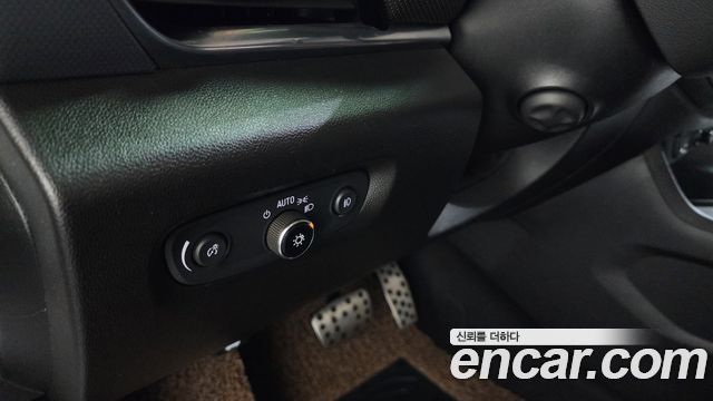 ChevroletGMDaewoo Traverse 3.6 AWD Premier — photo 1 of 20