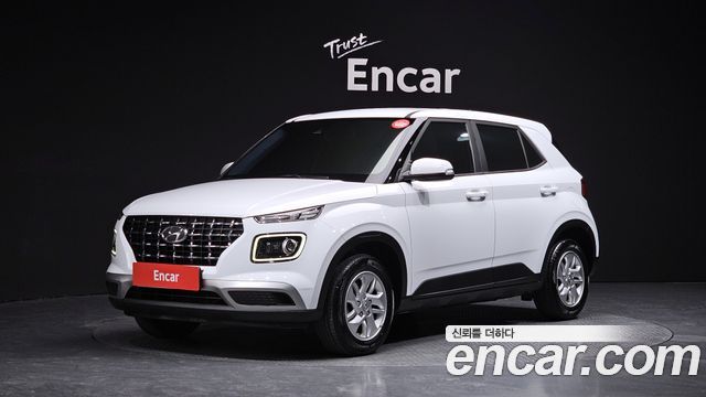 Hyundai Venue 1.6 Modern — photo 1 of 20