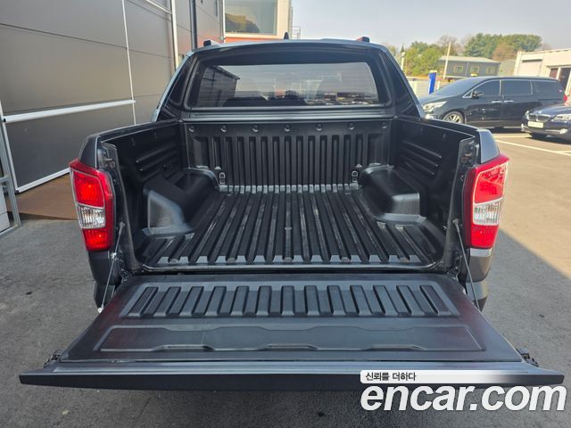 KG_Mobility_Ssangyong Rexton Diesel 2.2 2WD — photo 1 of 20