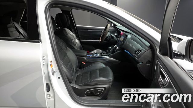 Renault-KoreaSamsung SM6 1.3 TCe LE — photo 1 of 29