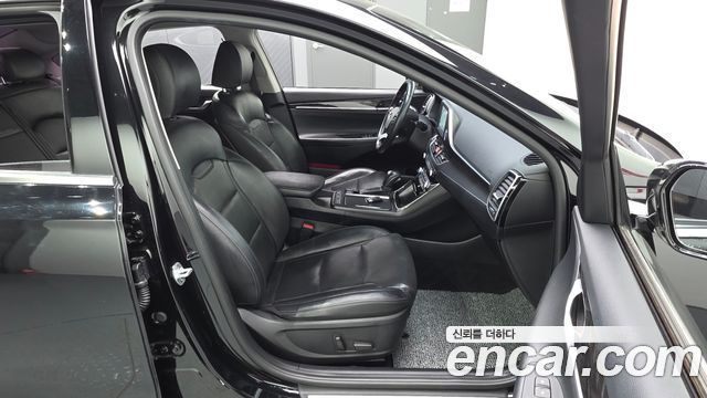 Hyundai Grandeur 3.0 Premium — photo 1 of 31