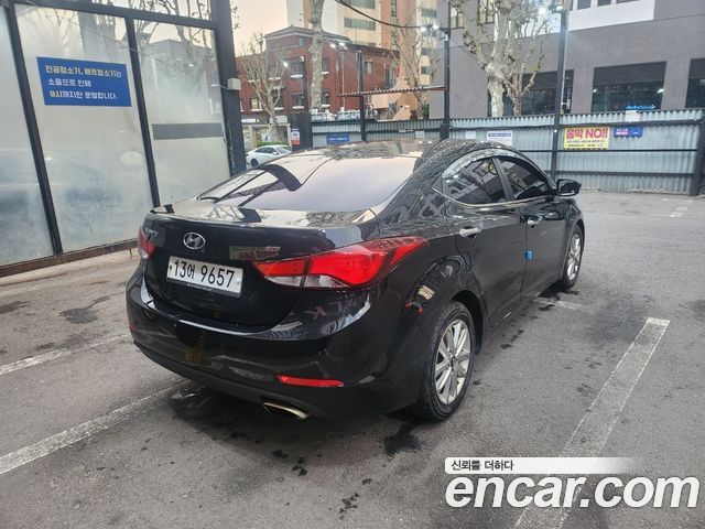 Hyundai AVANTE 1.6 GDi Modern — photo 1 of 20