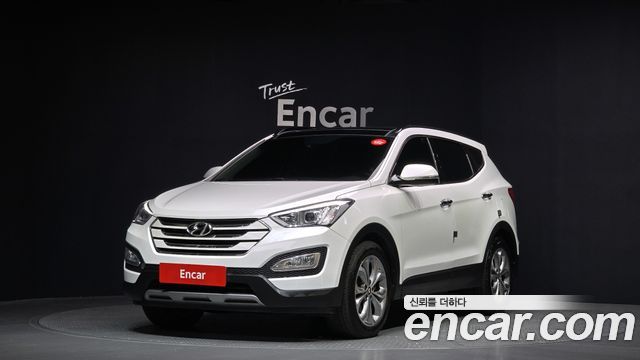 Hyundai Santafe Diesel(e-VGT) 2.0 2WD Premium — photo 1 of 20