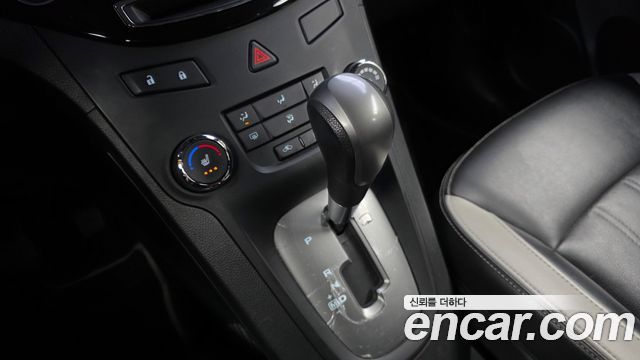 ChevroletGMDaewoo Orlando LPG Perfect Black — photo 1 of 31