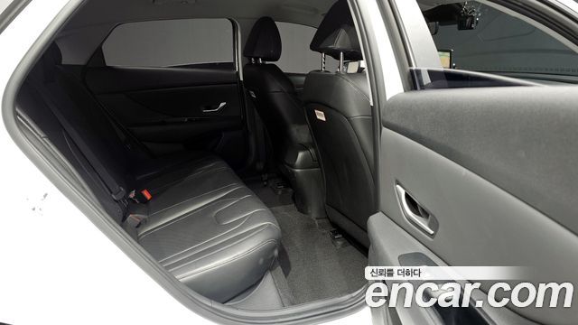 2022 Hyundai AVANTE 1.6, photograph 5