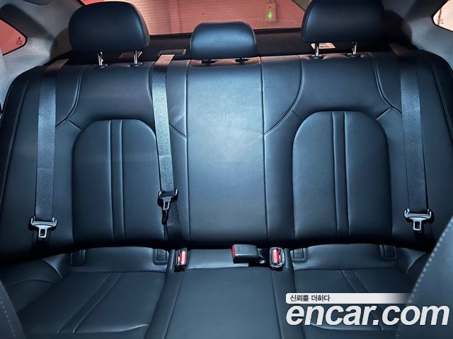 Hyundai Sonata Exclusive — photo 1 of 7