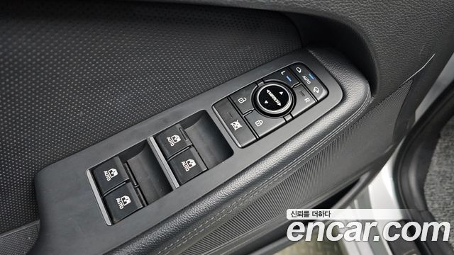 Hyundai Genesis G330 Modern AWD — photo 1 of 20