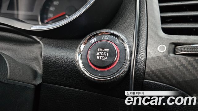 Kia K3 Luxury — photo 1 of 30