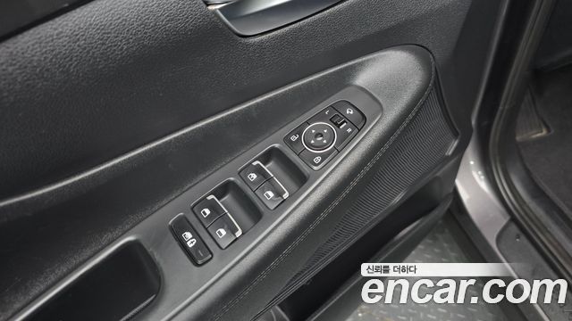 Hyundai Santafe Diesel 2.2 2WD — photo 1 of 20
