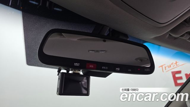 Kia Mohave Diesel 3.0 4WD 5-Seater — photo 1 of 32