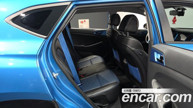 Hyundai Tucson Diesel 1.7 2WD — photo 1 of 30