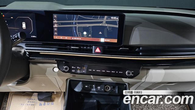 Kia Canival Diesel 7-Seater Signature — photo 1 of 30