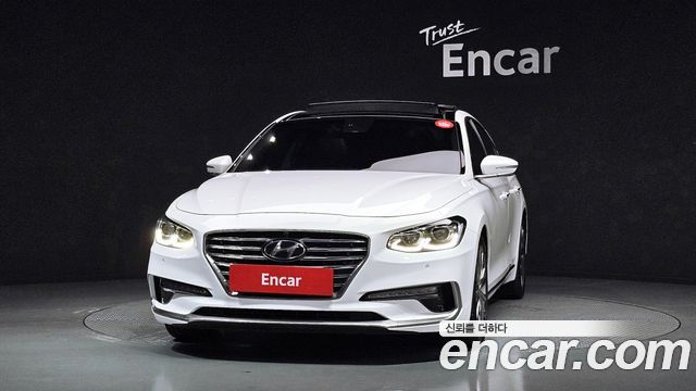 Hyundai Grandeur 3.0 Exclusive — photo 1 of 20