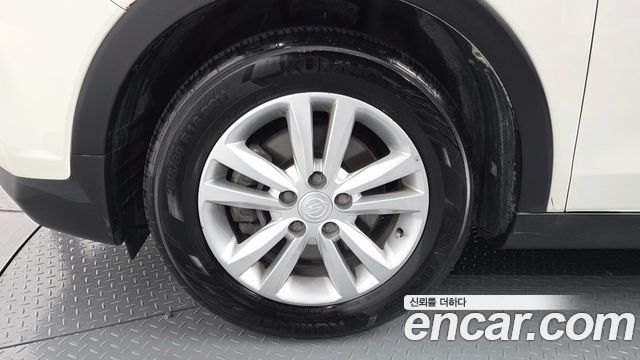 KG_Mobility_Ssangyong TIBOLI VX 2WD — photo 1 of 34