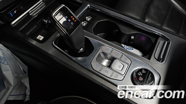 KG_Mobility_Ssangyong Rexton Diesel 2.2 4WD — photo 1 of 30