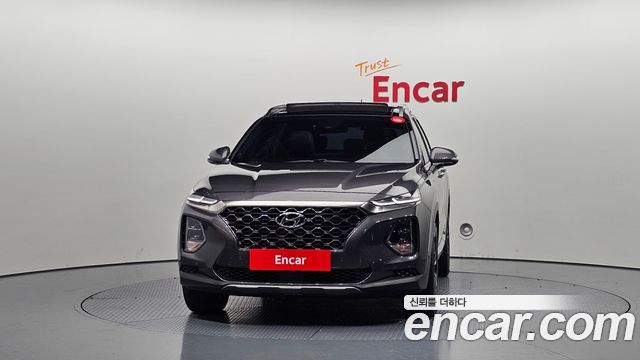 Hyundai Santafe Gasoline 2.0T 4WD — photo 1 of 34