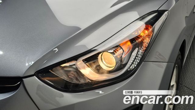 Hyundai AVANTE 1.6 GDi Style — photo 1 of 31