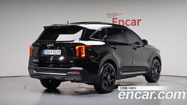Kia Sorento Gasoline 2.5T 4WD — photo 1 of 40