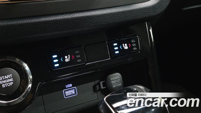 KG_Mobility_Ssangyong KORANDO Gasoline 1.5 2WD R-Plus — photo 1 of 31