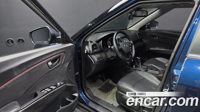 KG_Mobility_Ssangyong TIBOLI 1.6 IX 2WD — photo 1 of 30