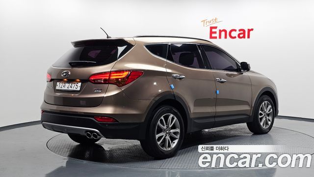 Hyundai Santafe Diesel(e-VGT) 2.2 4WD Premium — photo 1 of 20