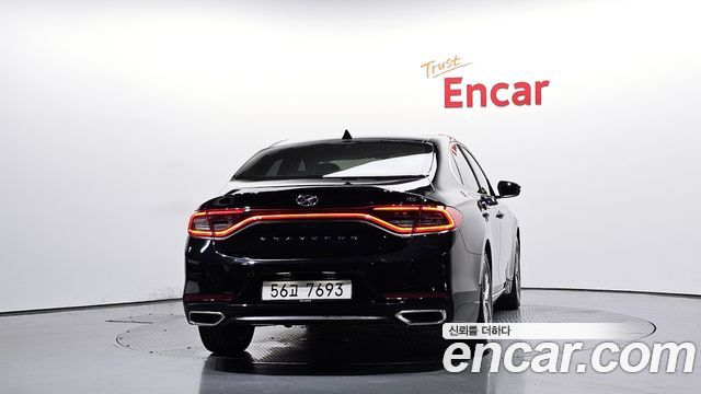 Hyundai Grandeur 3.0 Exclusive — photo 1 of 30