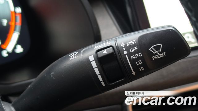 Kia K7 2.5 GDI Noblesse — photo 1 of 35