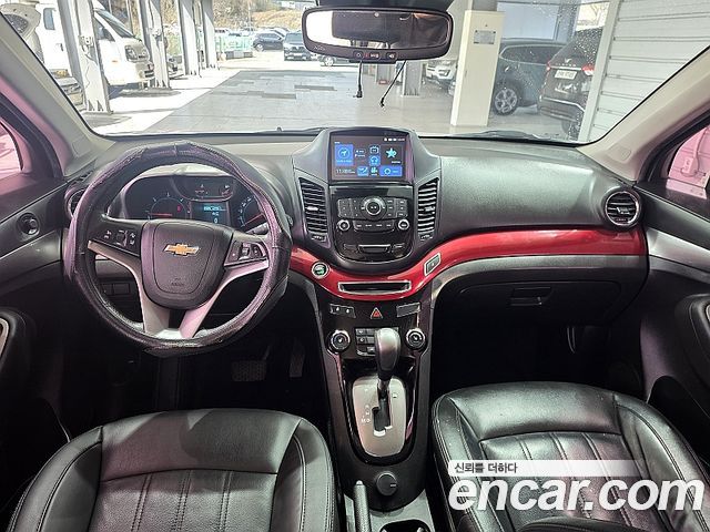 ChevroletGMDaewoo Orlando 1.6 Diesel LTZ — photo 1 of 20